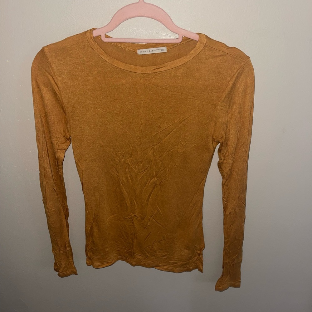 Active Basic, Long sleeve mustard colored top size small